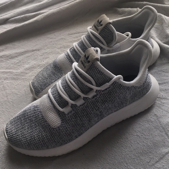 Adidas Tubular - Picture 1 of 5